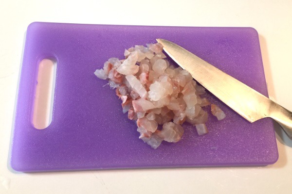 鯛の下ごしらえ