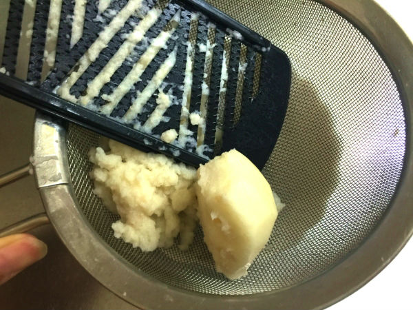 すりおろしたレンコン
